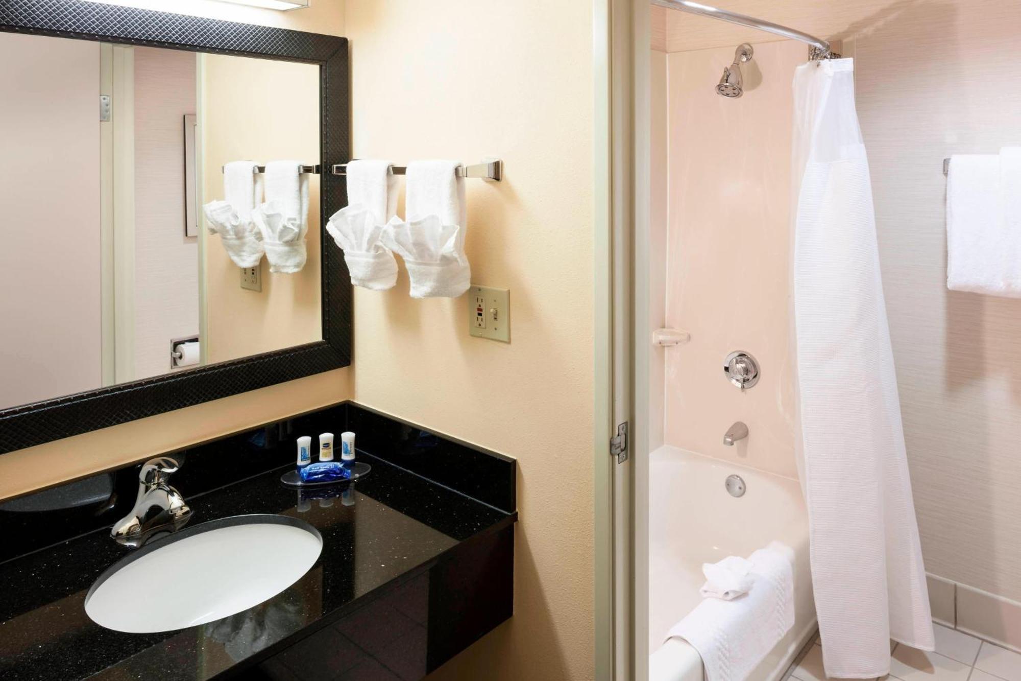 Fairfield Inn By Marriott Santa Clarita Valencia Exterior foto